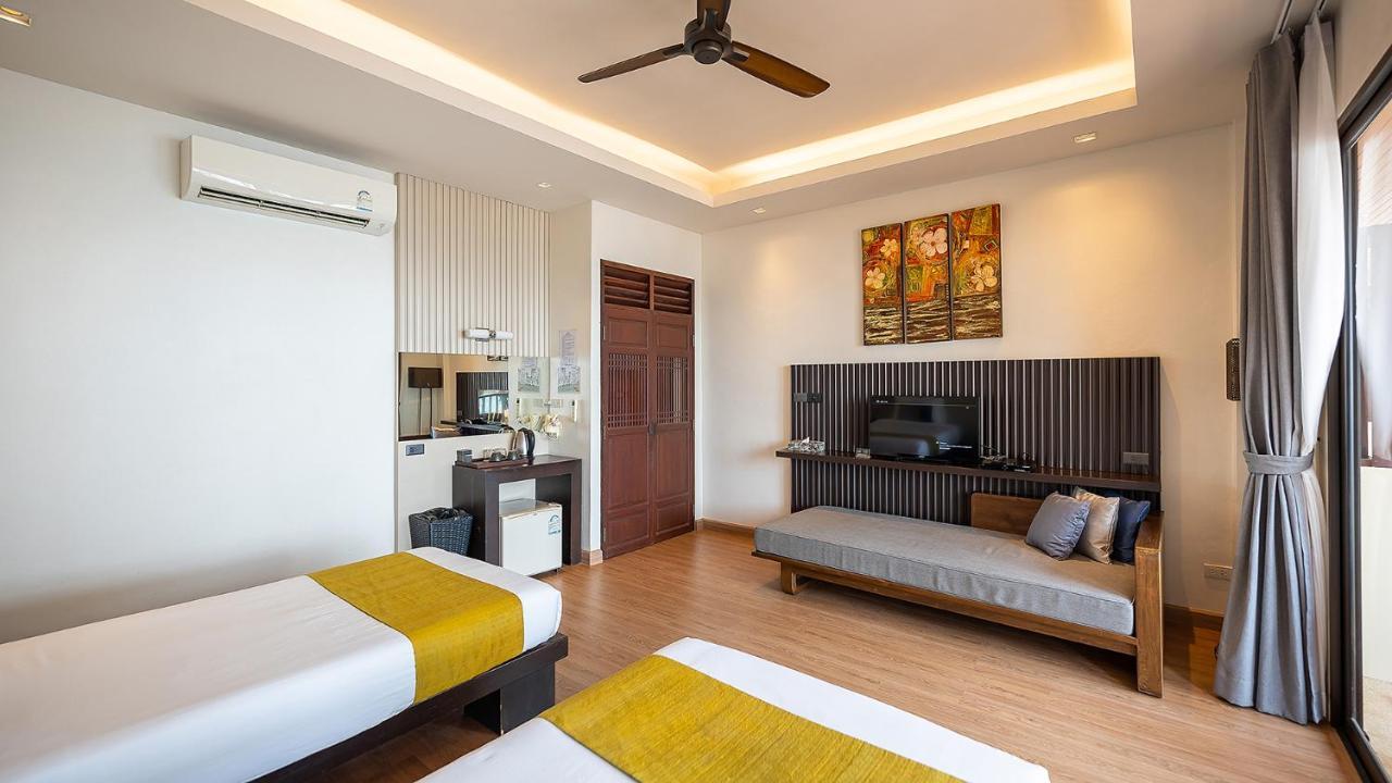 Ban Saithong Beach Resort Bang Saphan Noi Exteriör bild
