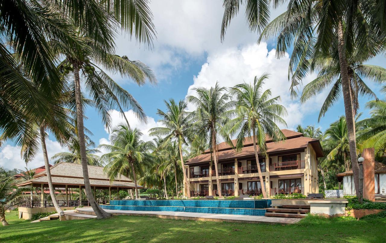 Ban Saithong Beach Resort Bang Saphan Noi Exteriör bild
